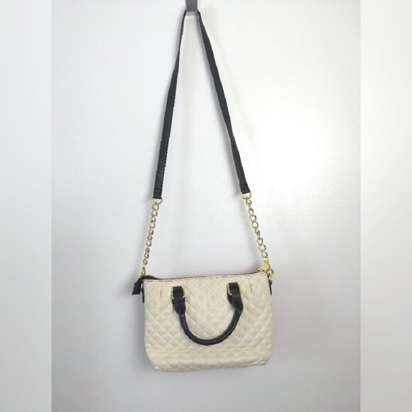 Betsey Johnson Womens Pink Quilted Shoulder Bag - Picture 9 of 14